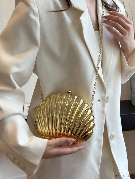 Gold metallic cleopatra clutch bag for women evening party - Texora
